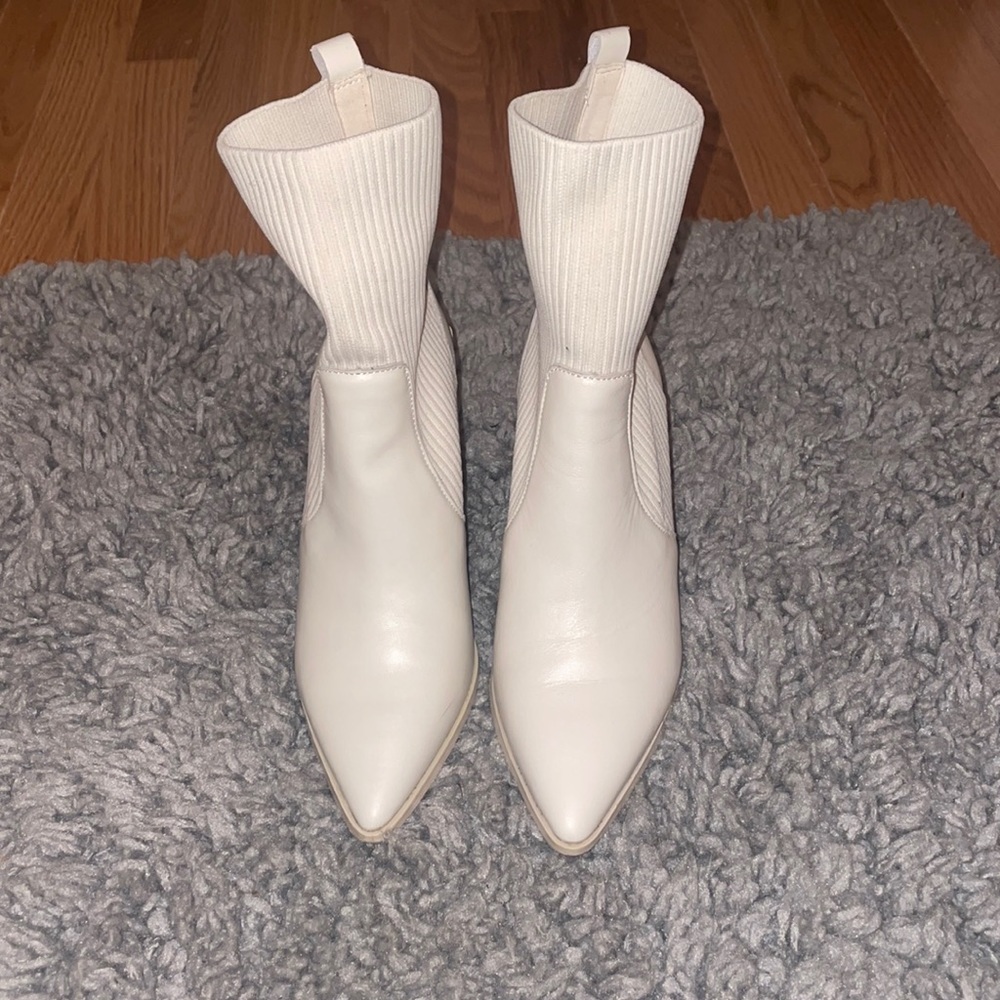 Steve Madden booties size 7